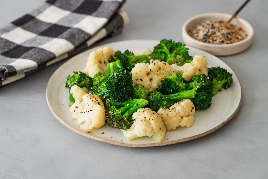 Buttery “Everything Bagel” Broccoli & Cauliflower