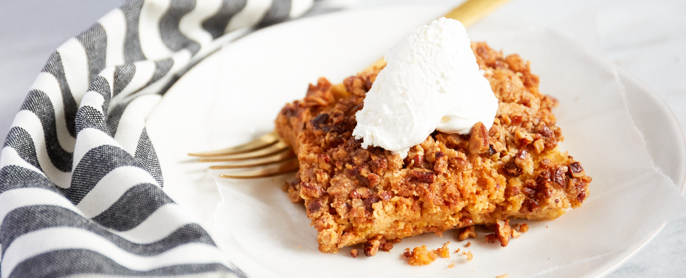 CAULIFLOWER-PUMPKIN-PIE-CAKE_1724-1-1