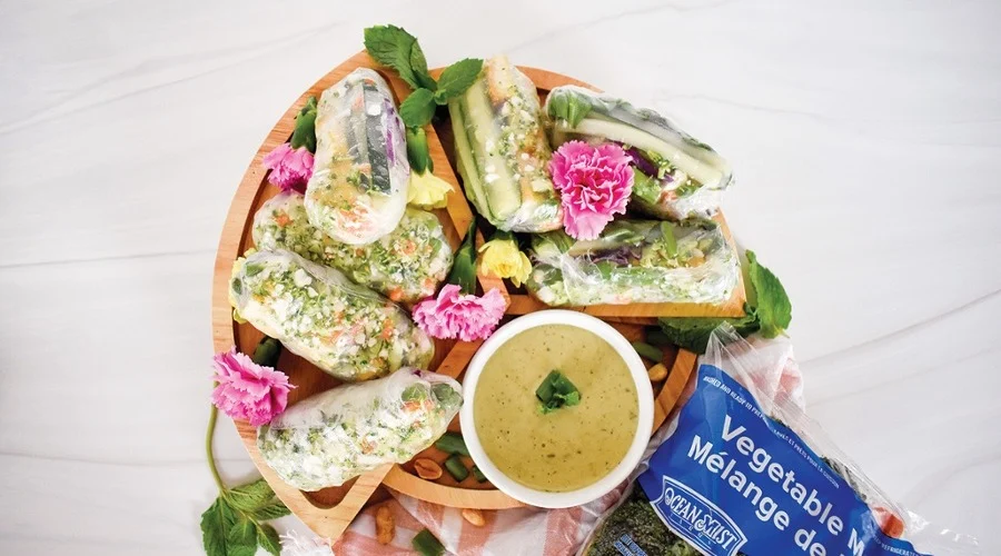 Veggie and Mint Spring Rolls with Sweet Cilantro Dressing