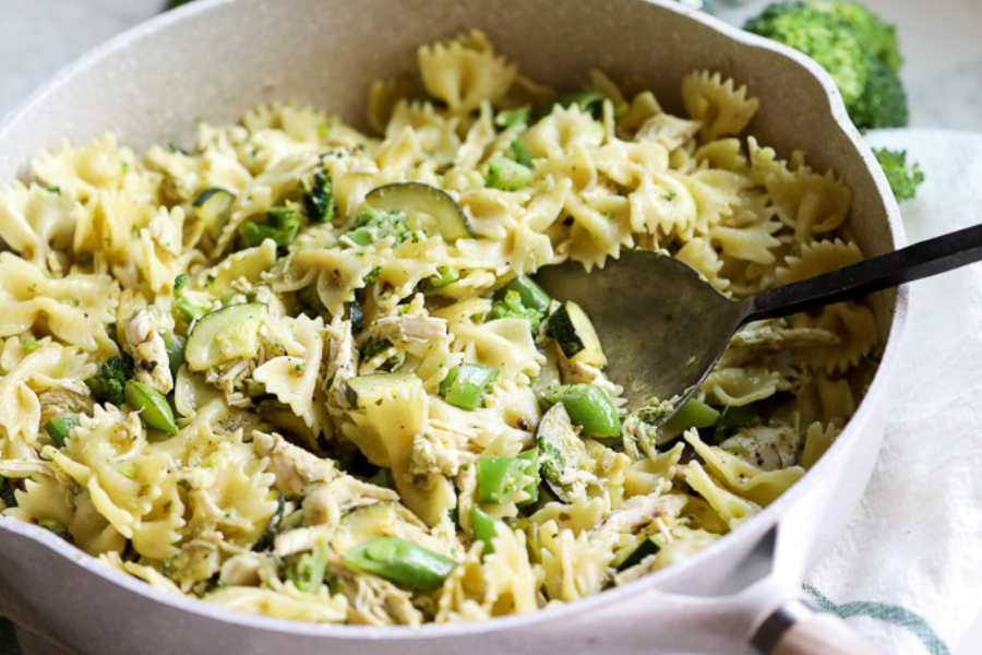 Broccoli Pesto Chicken Pasta