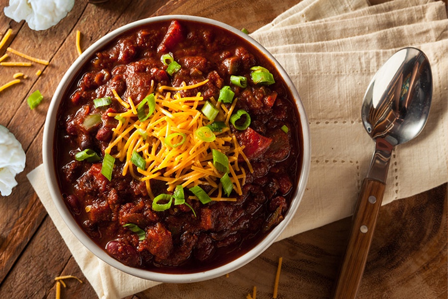CauliflowerSlowCookerChili-PillarPage-Image-1